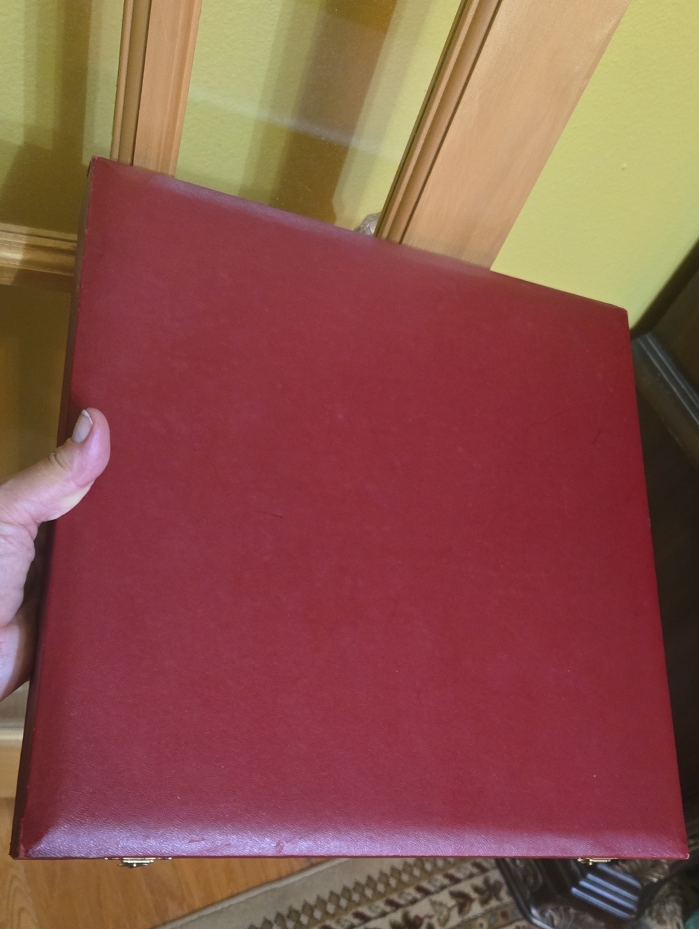 Red Cartier Display Box. Vintage. Leather. For Necklace Large 12X12 - Picture 6 of 10